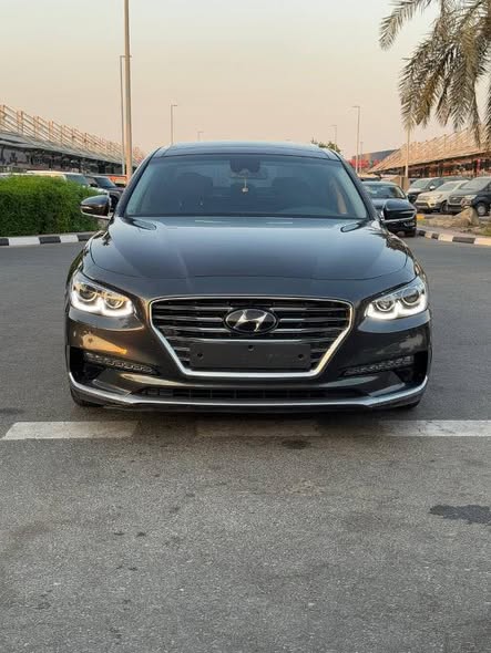 هيونداي ازيرا 2019 - صورة 4