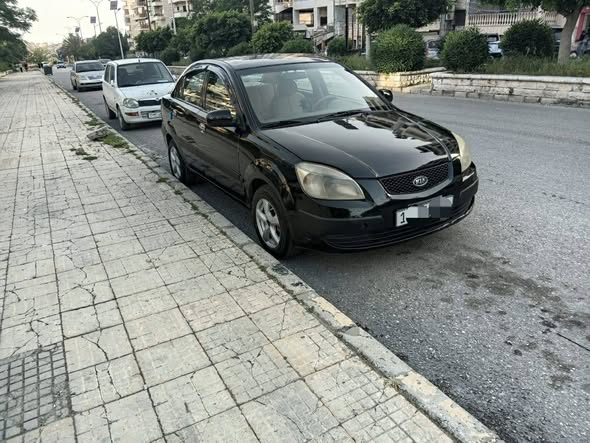 كيا ريو 2008 - صورة 1