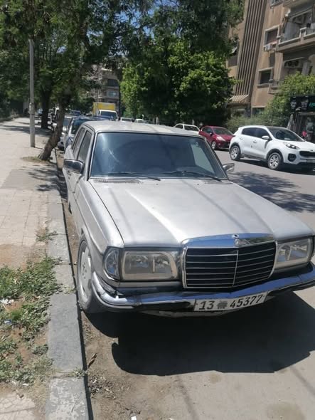 مرسيدس 230 1977 - صورة 2