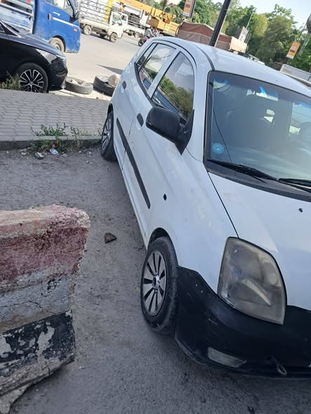 كيا مورنينك 2006 - صورة 2