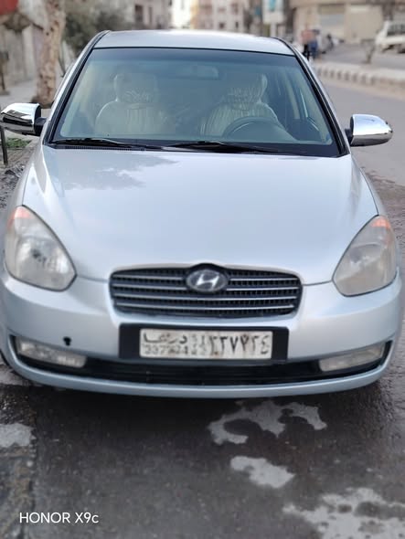 هيونداي فيرنا 2008 - صورة 1