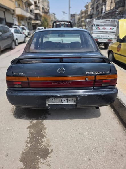 تويوتا كورولا 1993 - صورة 3
