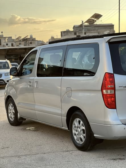 هيونداي اتش وان 2010 - صورة 4