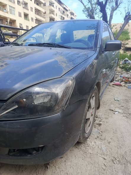 متسوبيشي لانسر 2006 - صورة 2