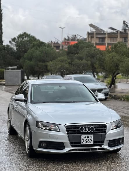 أودي A4 2009 - صورة 2