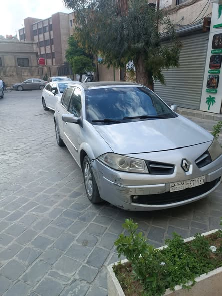 رينو ميغان 2006 - صورة 2