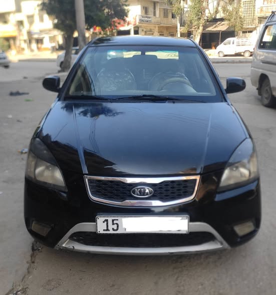 كيا ريو 2010 - صورة 1