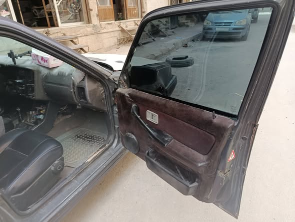 فولفو 460 1993 - صورة 3