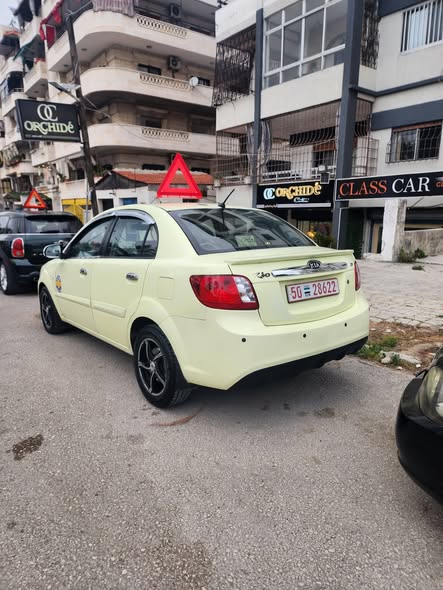 كيا ريو 2011 - صورة 3