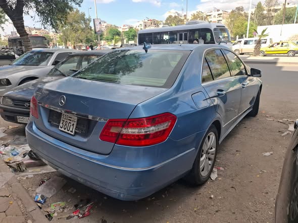 مرسيدس E200 2011 - صورة 3