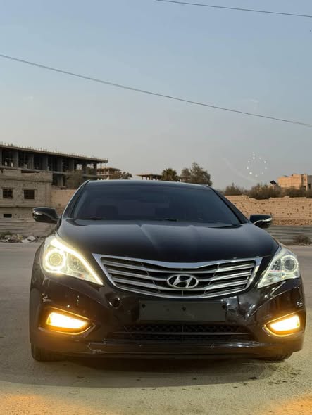 هيونداي أزيرا 2012 - صورة 4