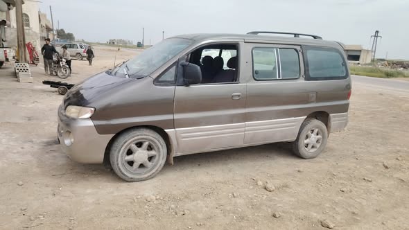 هيونداي ستاركس 1997 - صورة 2