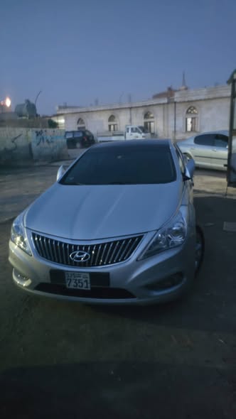 هيونداي ازيرا 2012 - صورة 2