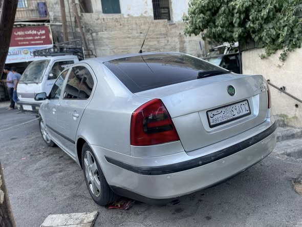 سكودا أوكتافيا 2007 - صورة 2