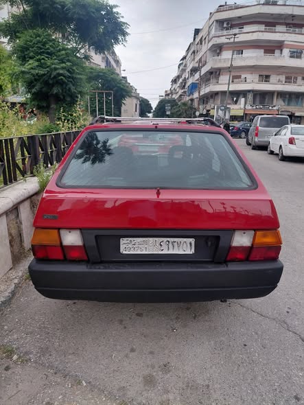 سكودا فورمان 1994 - صورة 3