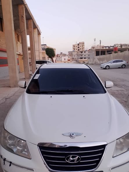 هيونداي سوناتا 2011 - صورة 1