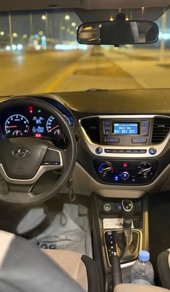 هيونداي اكسنت 2022 - صورة 5