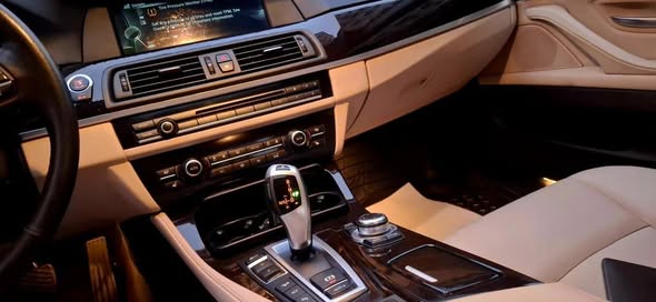 بي إم دبليو 528i 2013 - صورة 5