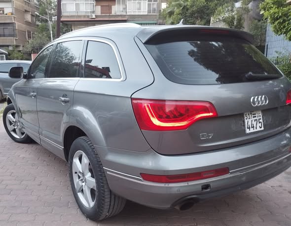 اودي Q7 2012 - صورة 3