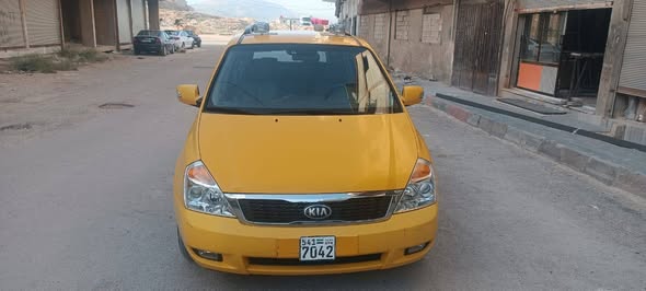 كيا كرنفال 2013 - صورة 1