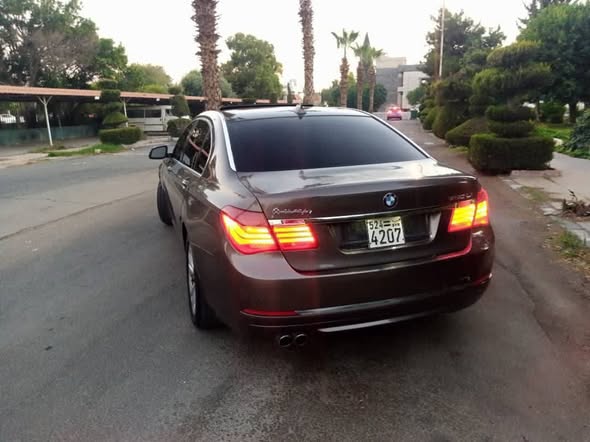 بي إم دبليو 730 2014 - صورة 4