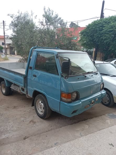 هونداي H100 1996 - صورة 1