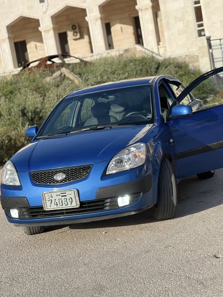 كيا ريو 2007 - صورة 1