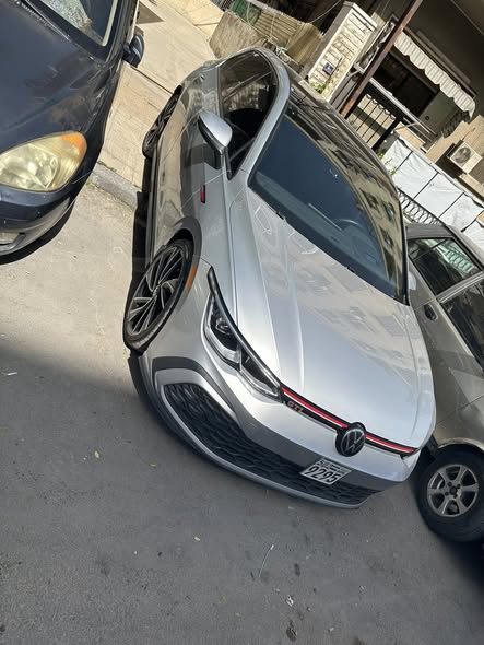 فولكس فاجن جولف GTI 2022 - صورة 2