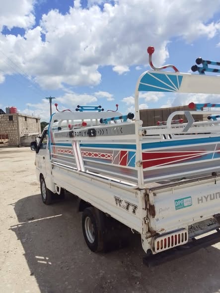 هيونداي H100 1998 - صورة 4