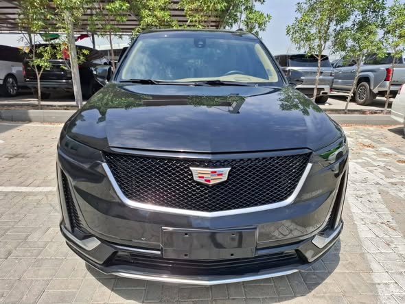 كاديلاك XT6 2023 - صورة 2