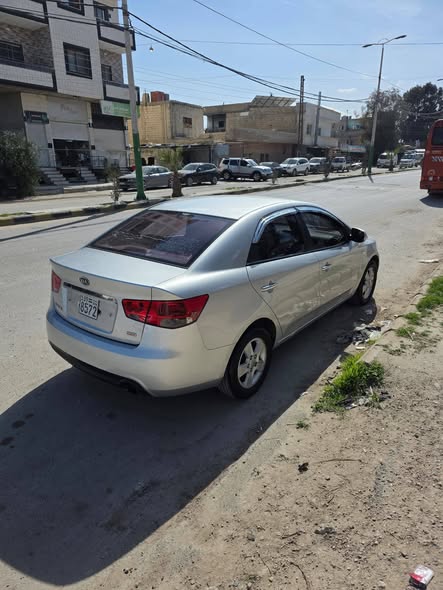 كيا فورتي 2012 - صورة 3