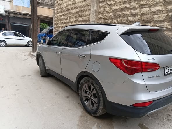 هيونداي سانتافي 2013 - صورة 4