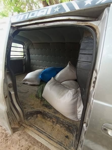 هونداي H-1 2001 - صورة 5