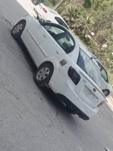 كيا ريو 2011 - صورة 5