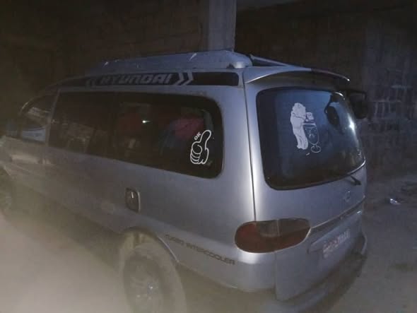 هيونداي H-1 1999 - صورة 2