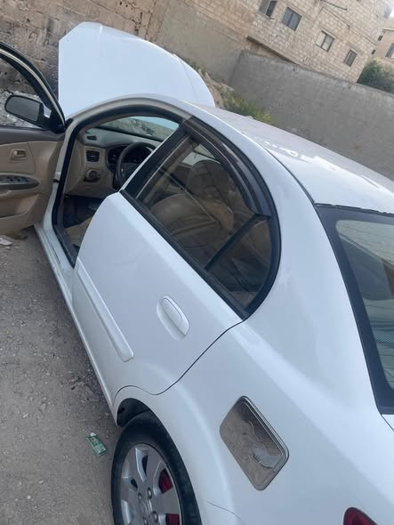 كيا ريو 2010 - صورة 2