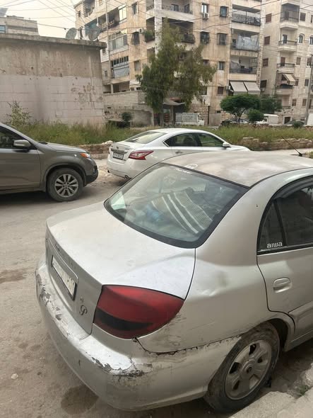 كيا ريو 2001 - صورة 4