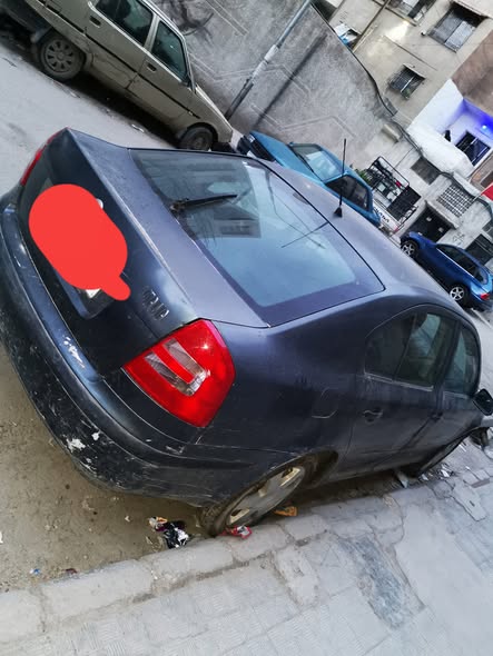 سكودا اوكتافيا 2007 - صورة 3