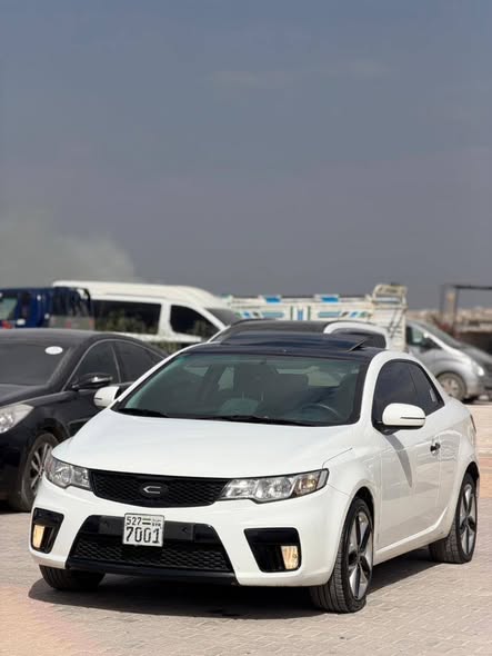 كيا فورتي 2011 - صورة 2