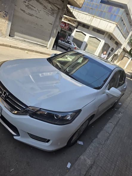 هوندا أكورد 2014 - صورة 1