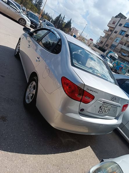 هيونداي أفانتي 2009 - صورة 2