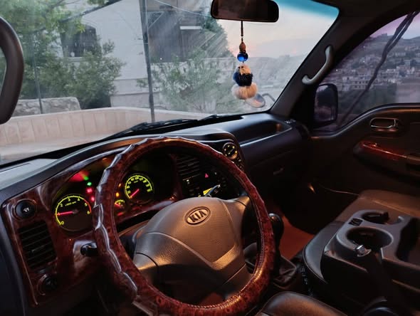 كيا كيا 4000 2010 - صورة 2