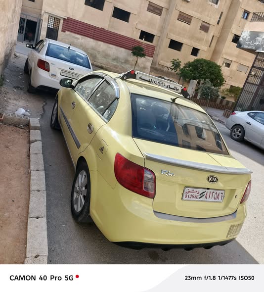 كيا ريو 2011 - صورة 5
