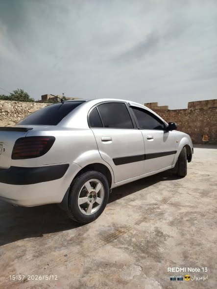 كيا ريو 2005 - صورة 2