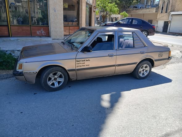 ميتسوبيشي لانسر 1983 - صورة 4