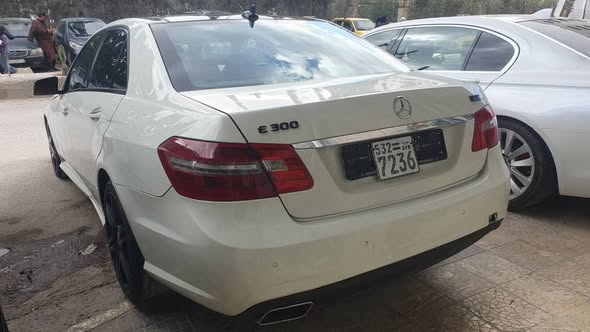 مرسيدس E300 2011 - صورة 3