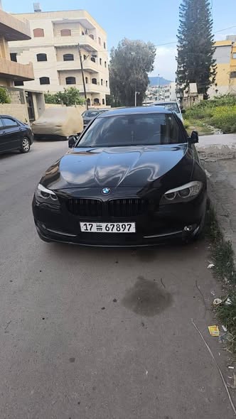 بي ام دبليو 528i 2011 - صورة 3