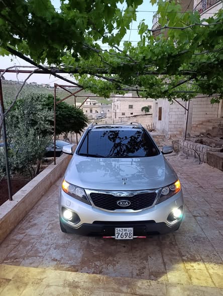 كيا سورينتو 2010 - صورة 3