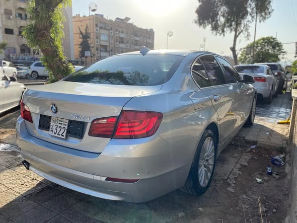 بي إم دبليو 528i 2013 - صورة 2