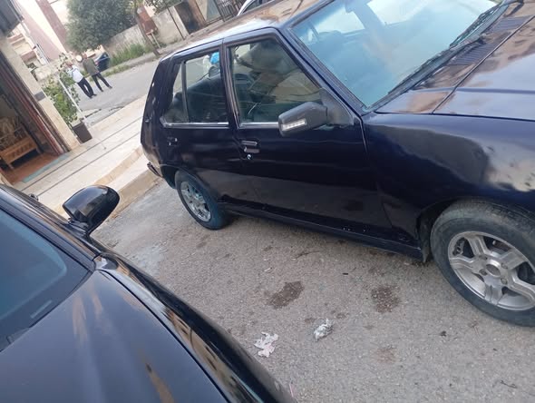 ميتسوبيشي كولت 1983 - صورة 3